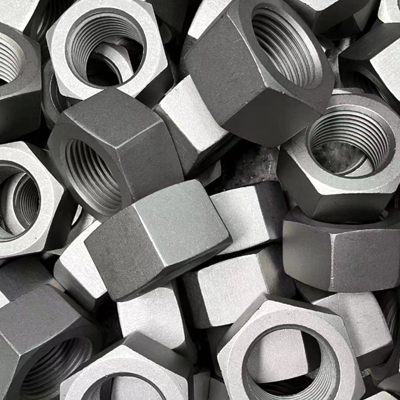 ASTM A194 B7 schwarze schwere Sechskantmuttern ASTM A194 B7 schwarze schwere Sechskantmuttern